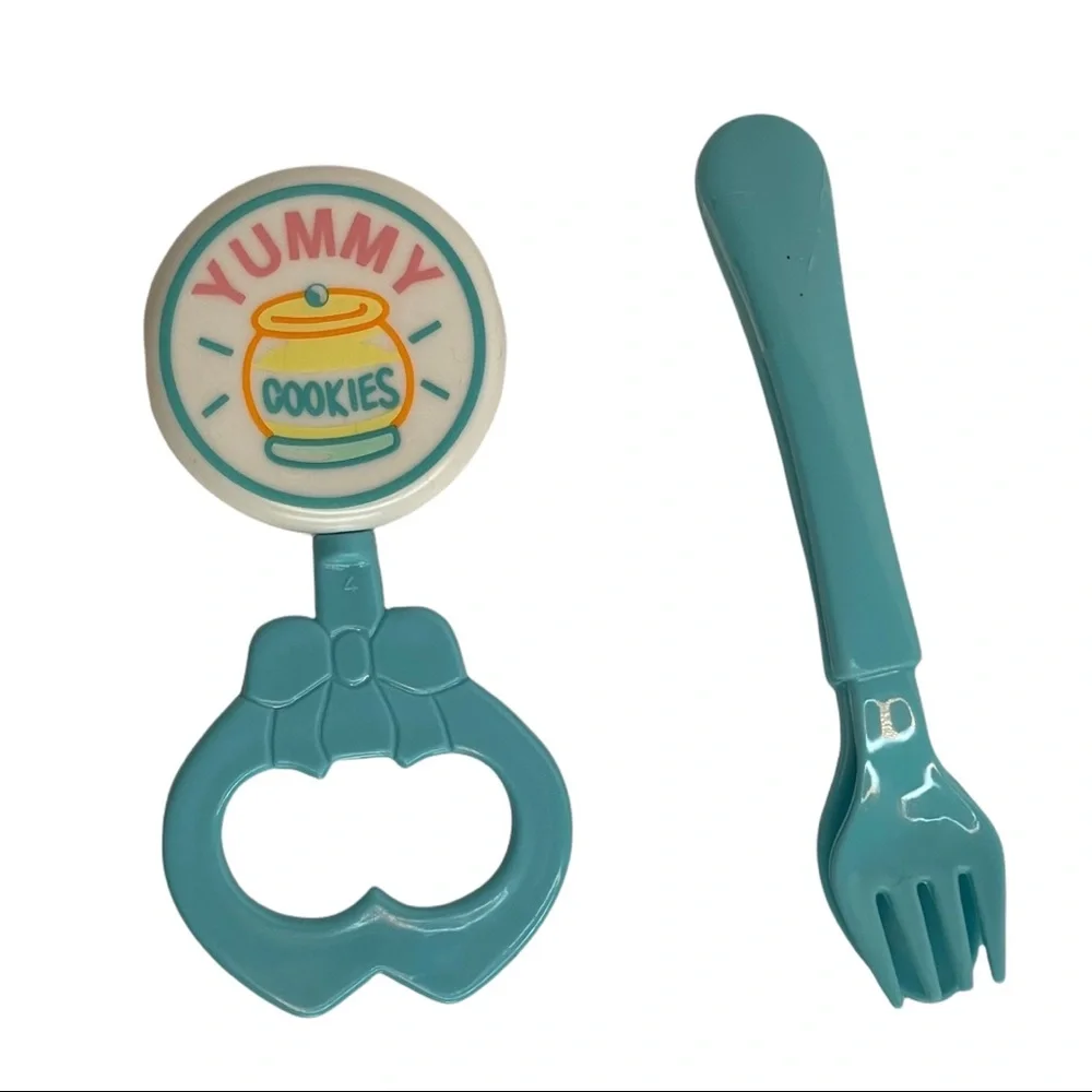 SESAME STREET Bib Burp Cloth Wash Cloth Rattle Utensils Cookie Monster 6 Pc Set